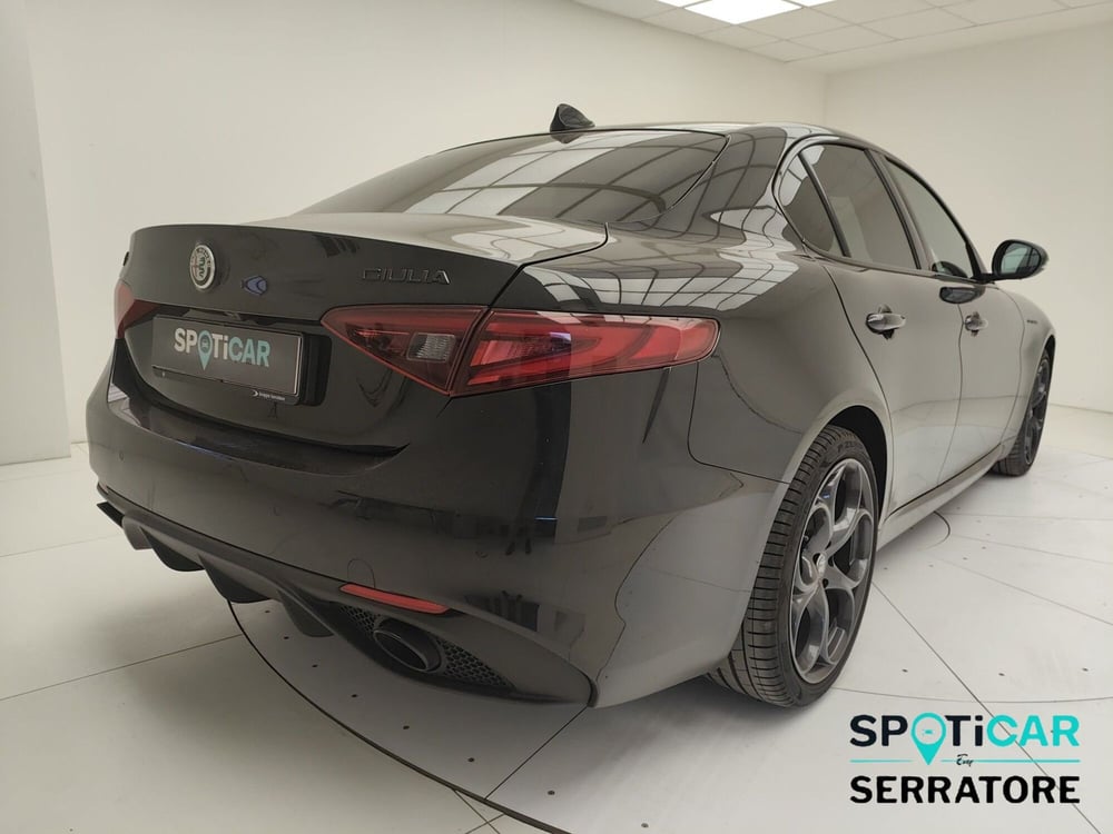 Alfa Romeo Giulia usata a Como (5)
