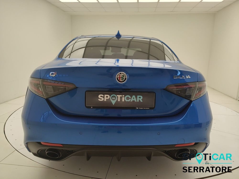 Alfa Romeo Giulia usata a Como (6)