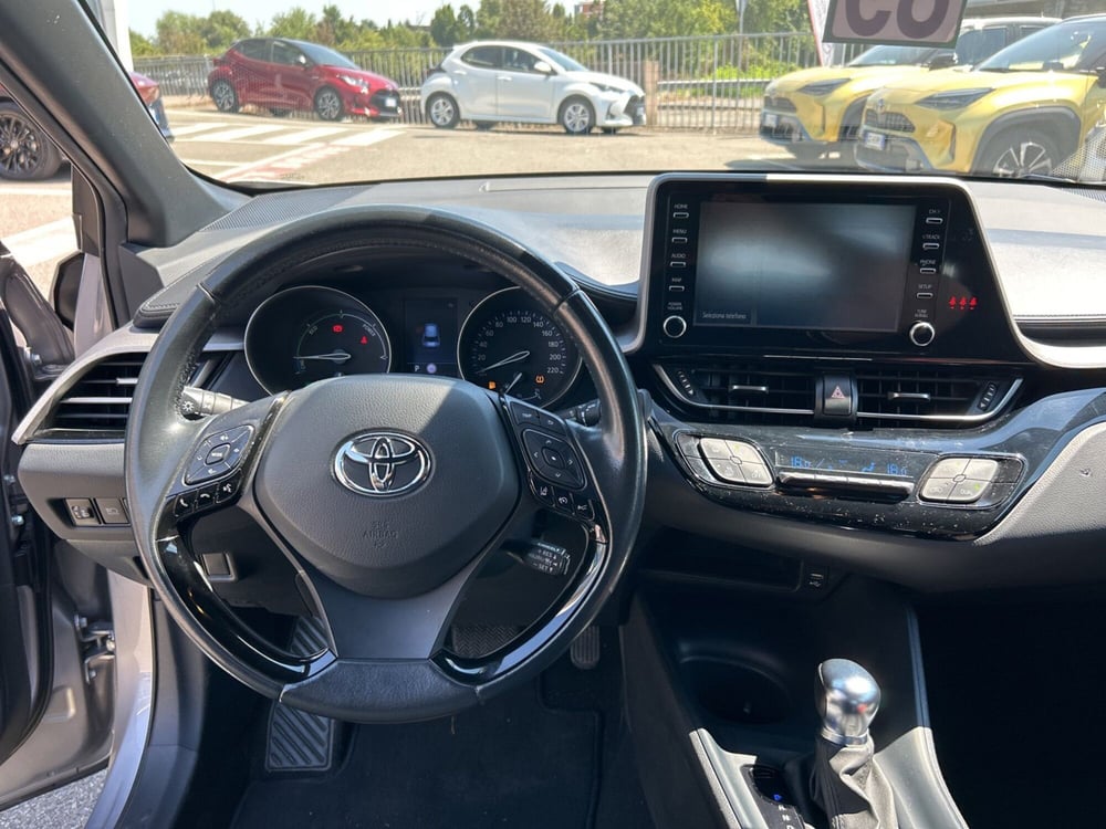 Toyota Toyota C-HR usata a Piacenza (13)