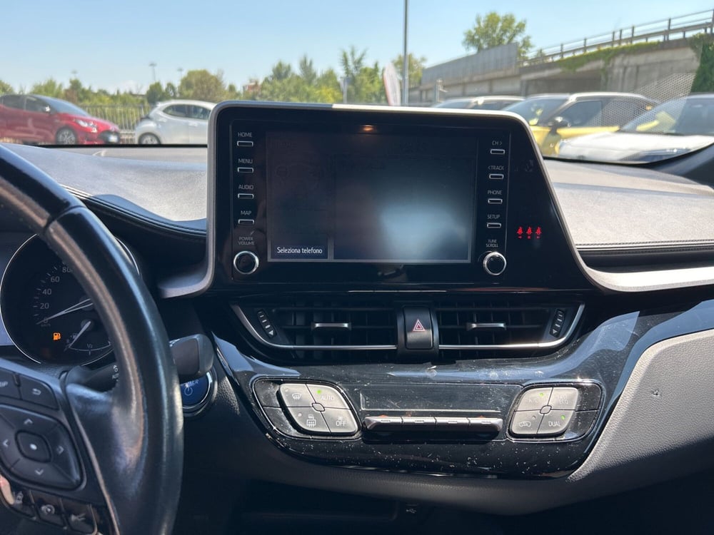 Toyota Toyota C-HR usata a Piacenza (16)