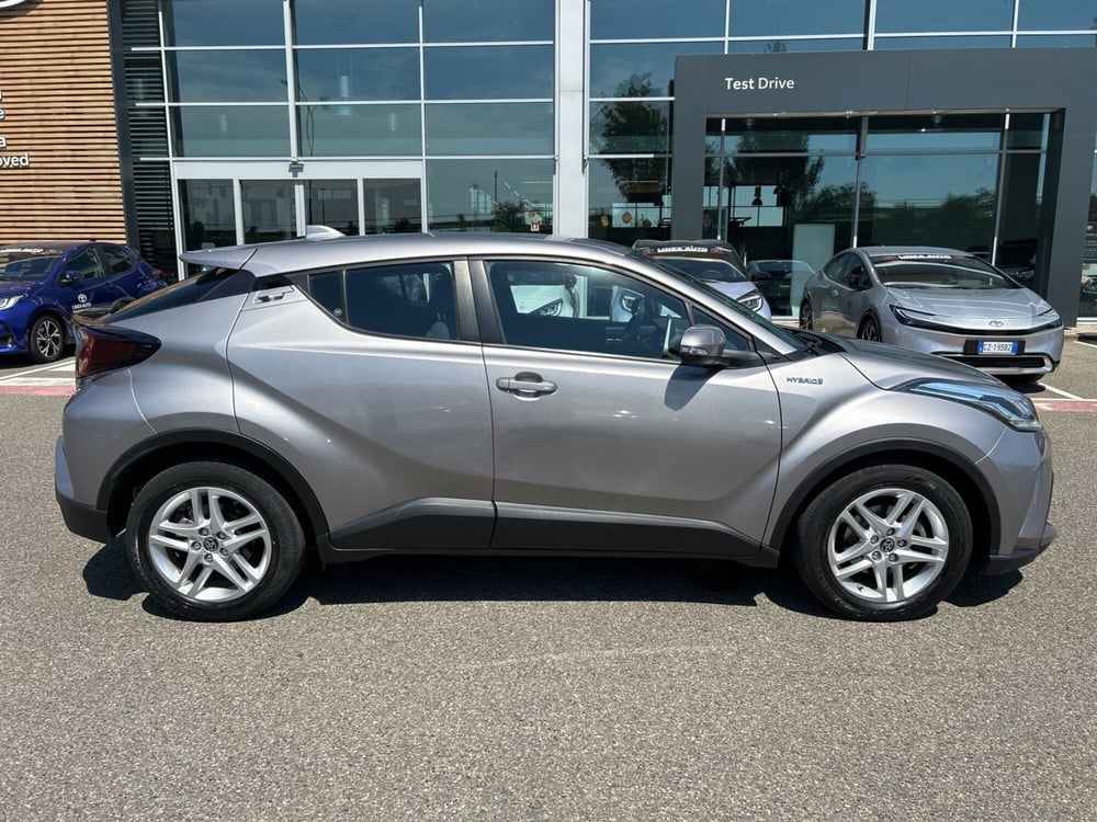 Toyota Toyota C-HR usata a Piacenza (9)