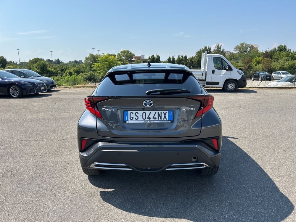 Toyota Toyota C-HR usata a Piacenza (6)