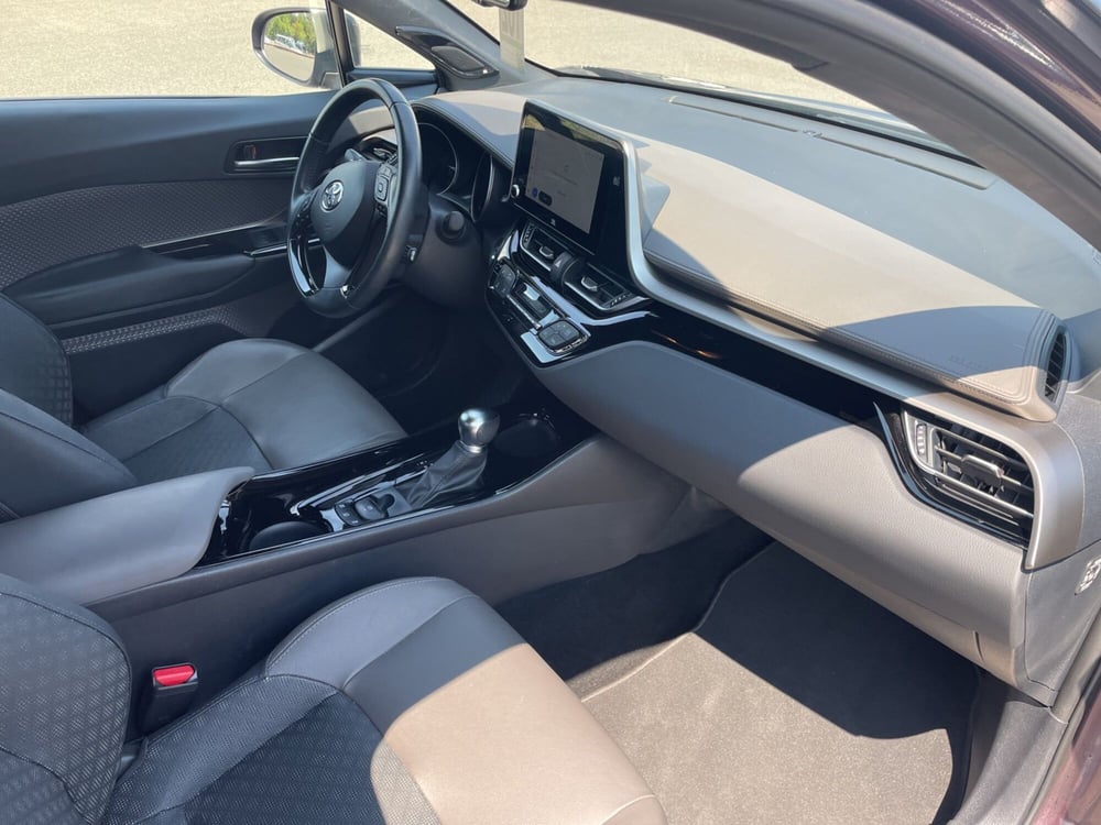 Toyota Toyota C-HR usata a Piacenza (11)