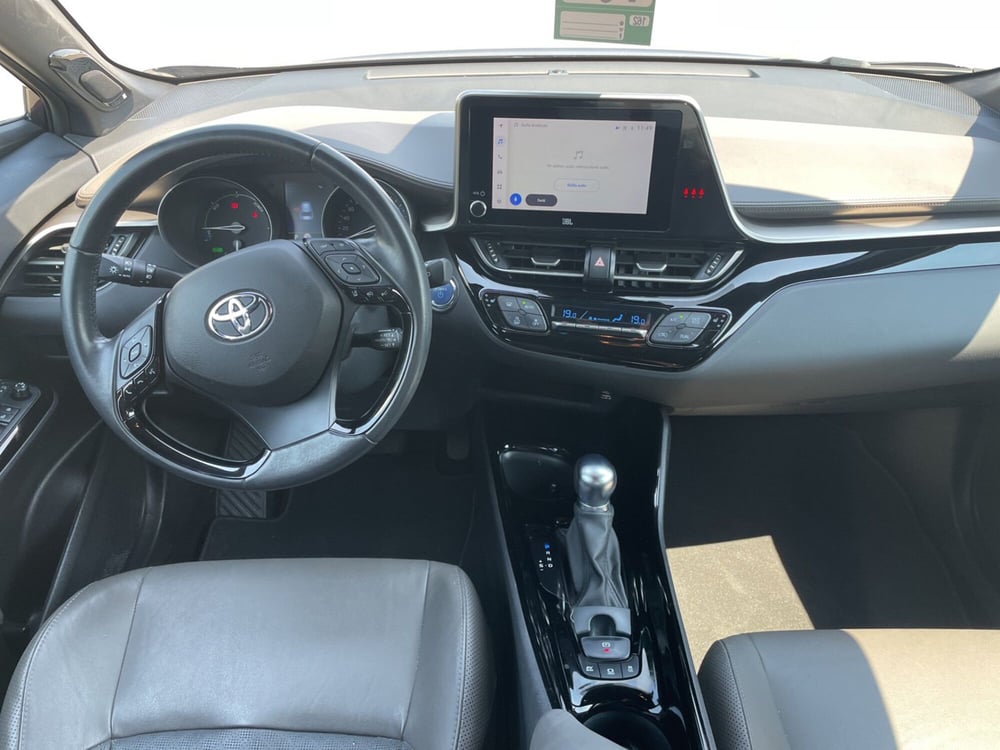 Toyota Toyota C-HR usata a Piacenza (13)
