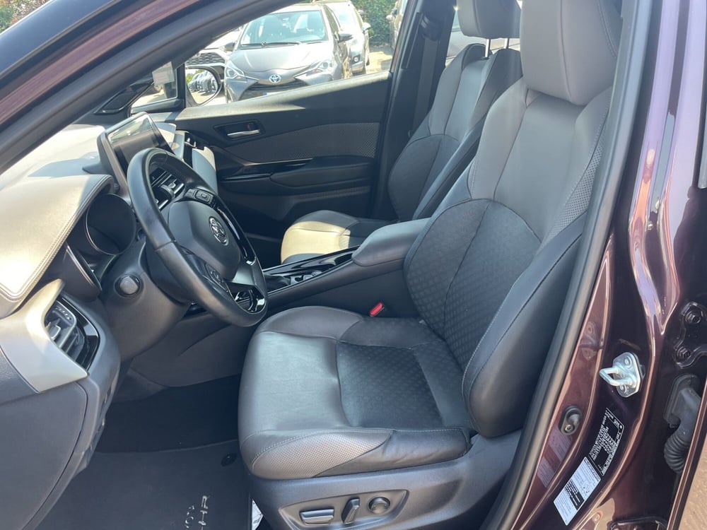 Toyota Toyota C-HR usata a Piacenza (14)