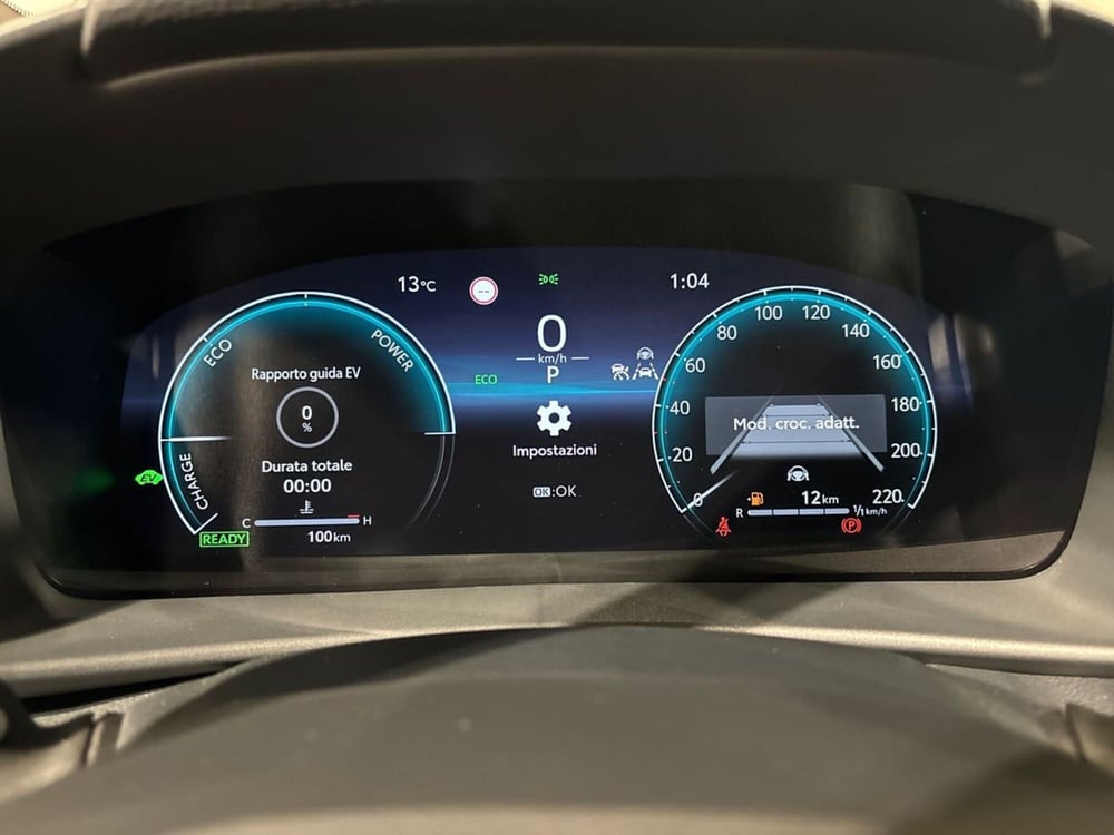 Toyota Toyota C-HR nuova a Lecco (9)