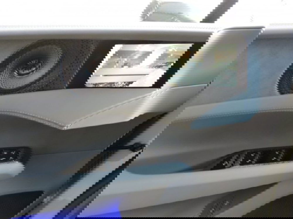 Lotus Emeya nuova a Firenze (16)