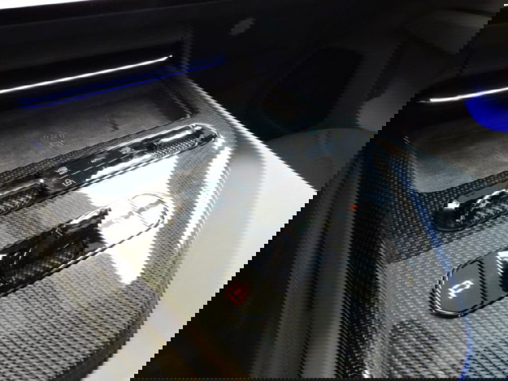 Lotus Emeya nuova a Firenze (19)