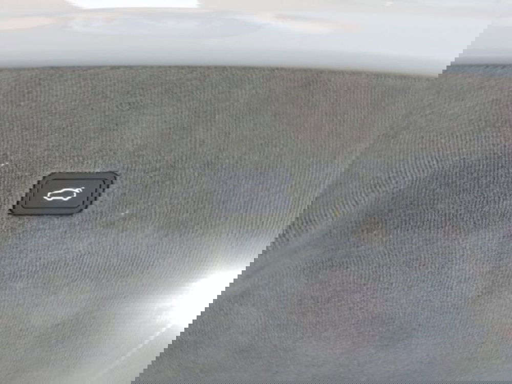 Lotus Emeya nuova a Firenze (7)