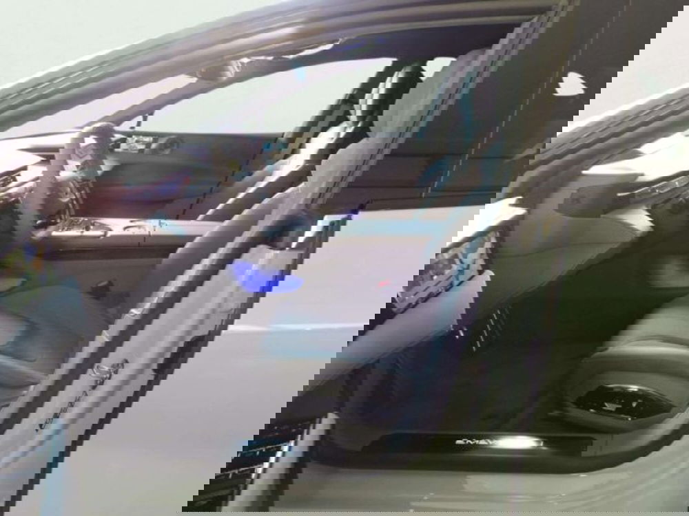 Lotus Emeya nuova a Firenze (8)