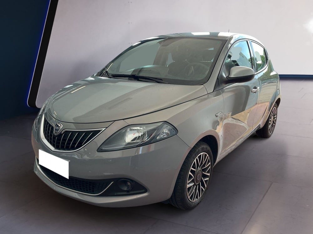Lancia Ypsilon usata a Torino (2)