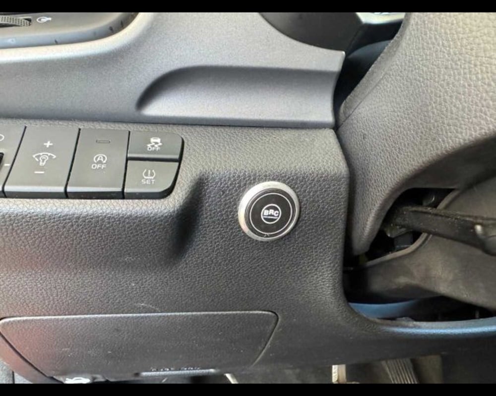 Kia Stonic usata a Bologna (14)
