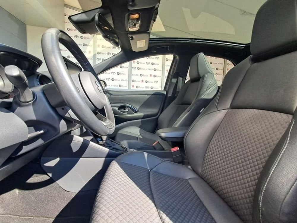 Toyota Yaris Cross usata a Cagliari (14)