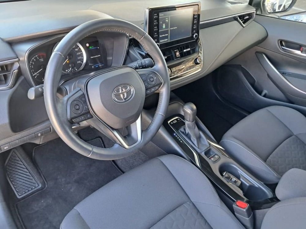 Toyota Corolla usata a Cagliari (14)