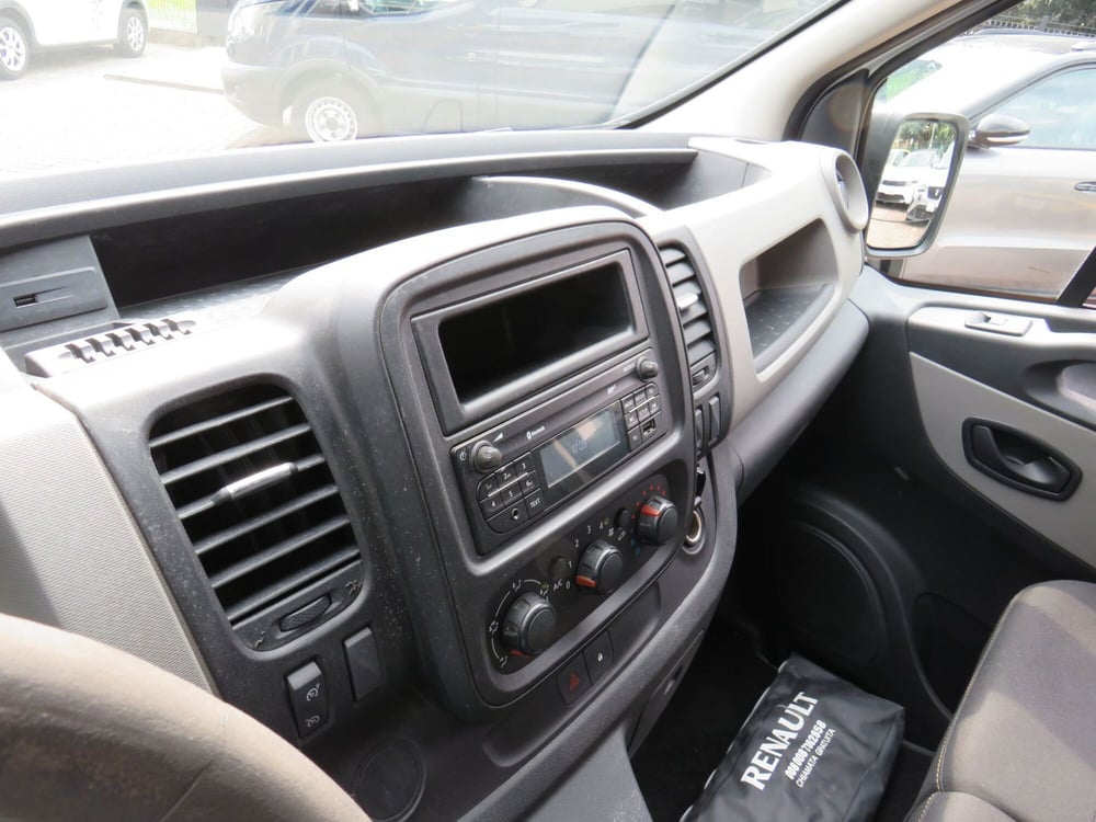 Renault Trafic Furgone usata a Monza e Brianza (8)