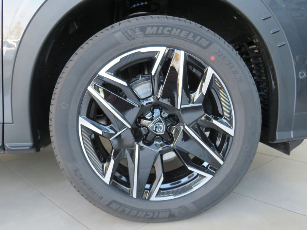 Peugeot 3008 nuova a Monza e Brianza (19)
