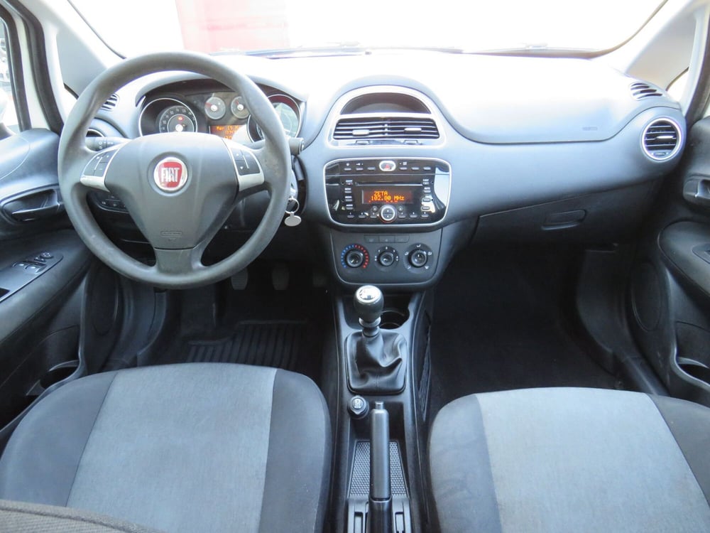 Fiat Punto usata a Monza e Brianza (6)