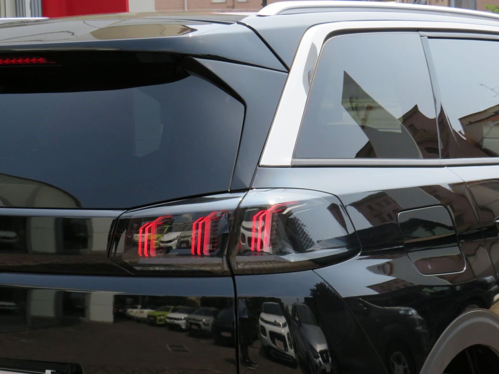 Peugeot 5008 usata a Monza e Brianza (6)