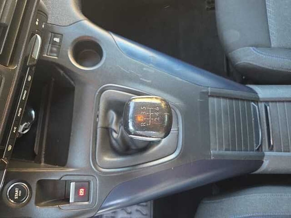 Peugeot Rifter usata a Siena (14)