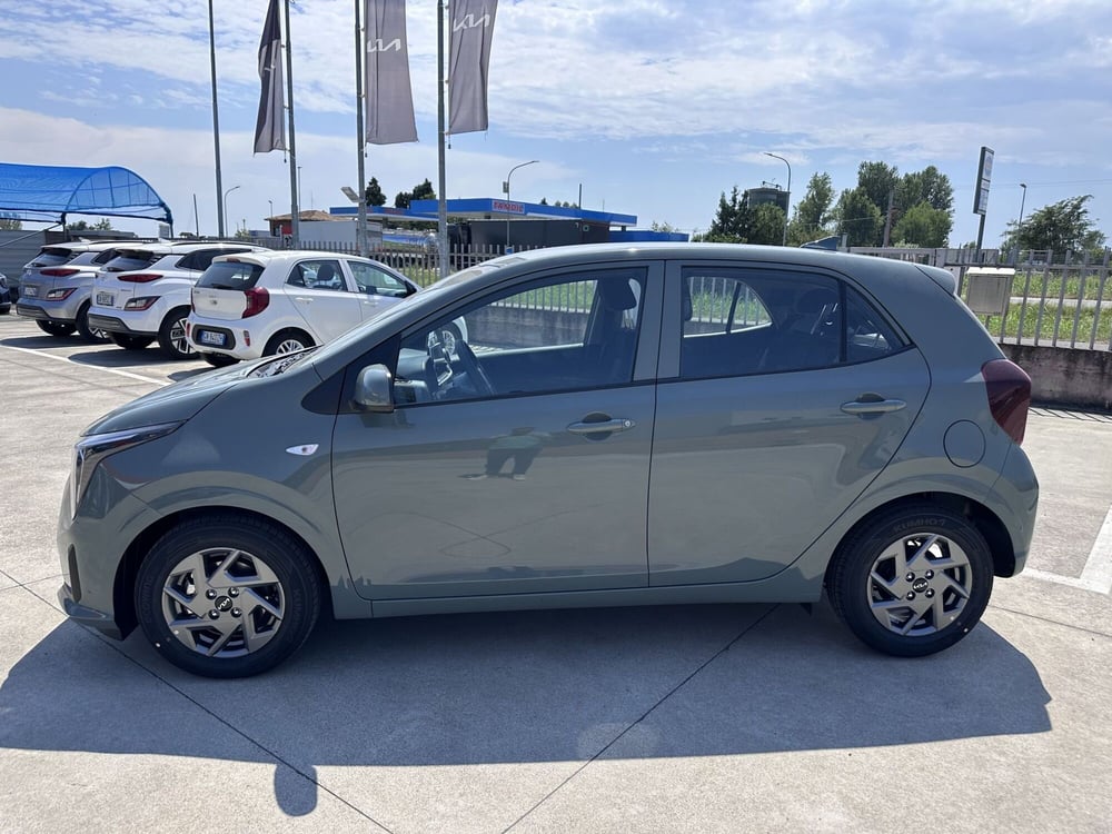 Kia Picanto nuova a Cremona (4)