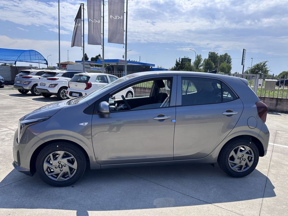 Kia Picanto nuova a Cremona (7)