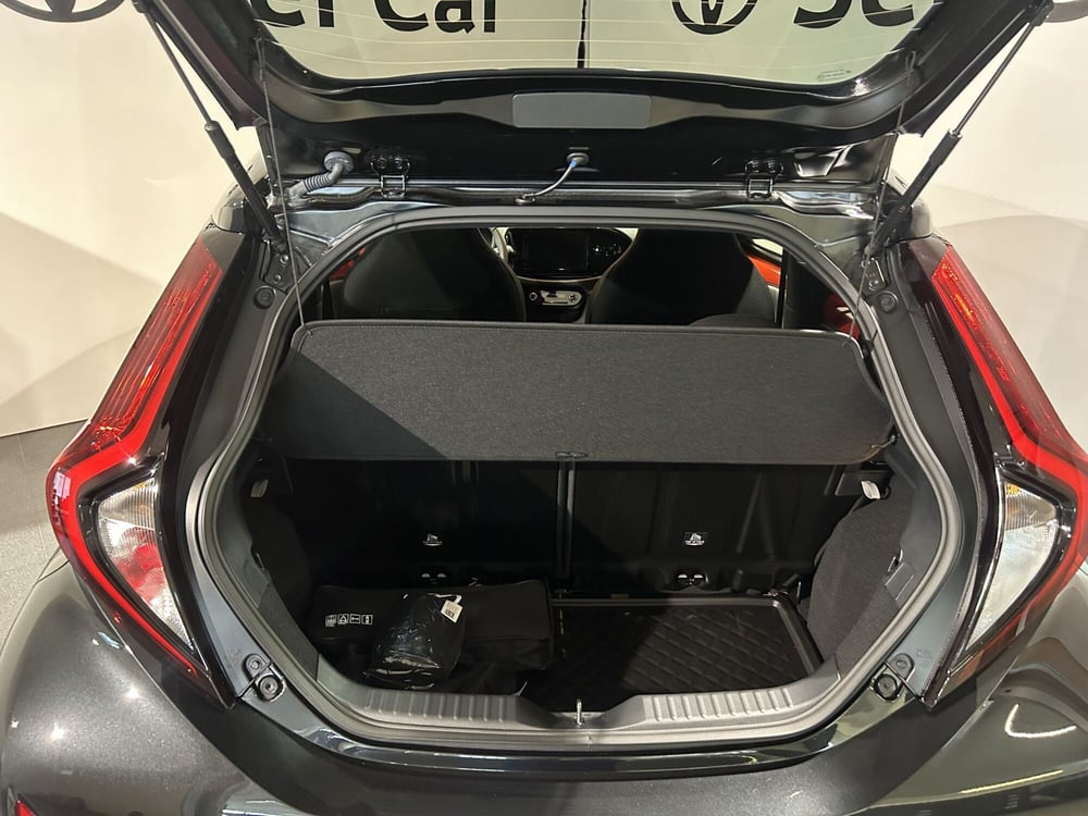 Toyota Aygo X nuova a Milano (6)