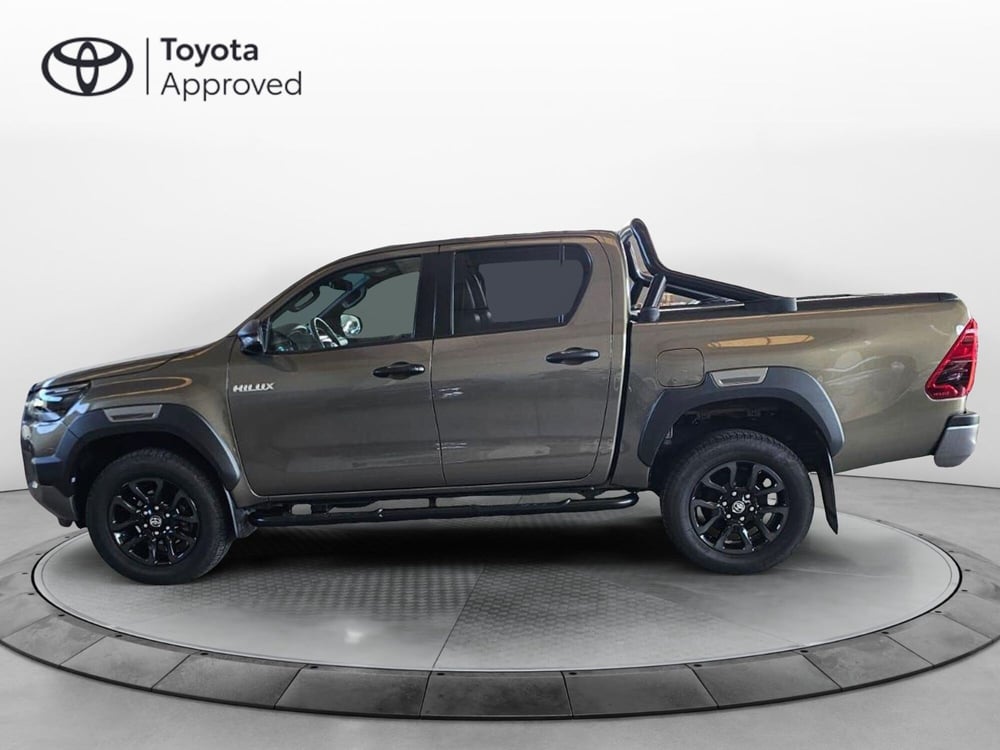 Toyota Hilux usata a Cremona (5)