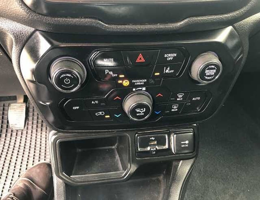 Jeep Renegade usata a Lucca (12)