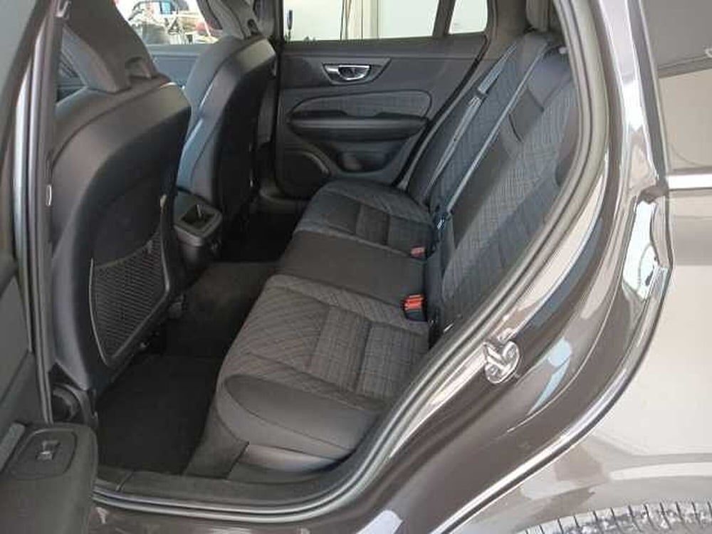 Volvo V60 usata a Lucca (10)
