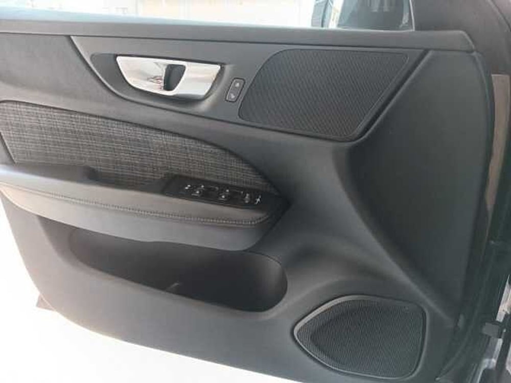 Volvo V60 usata a Lucca (12)