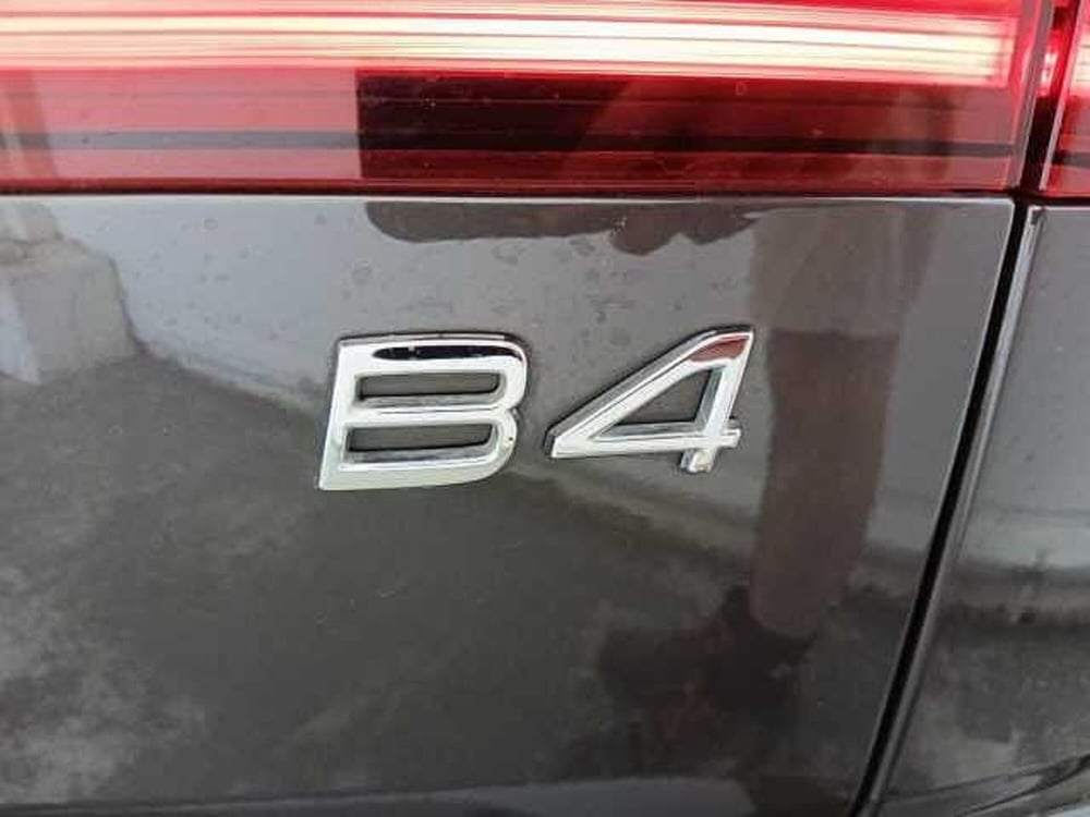Volvo V60 usata a Lucca (8)