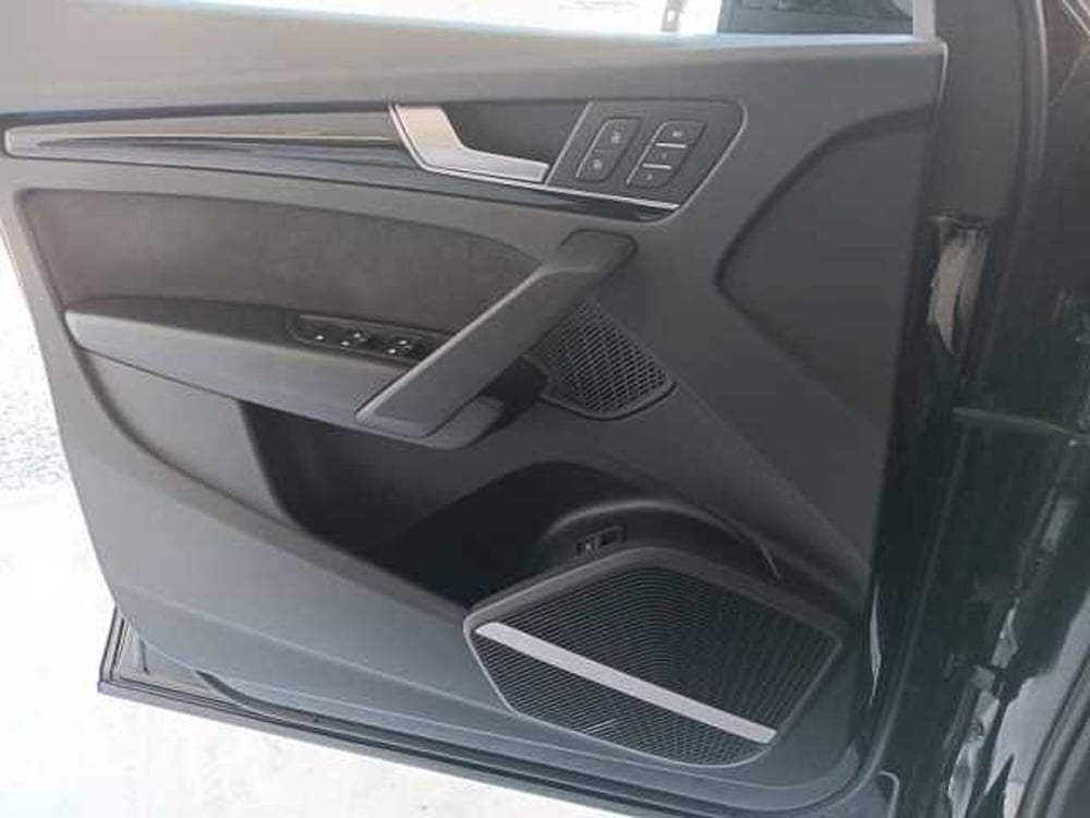 Audi Q5 Sportback usata a Lucca (12)