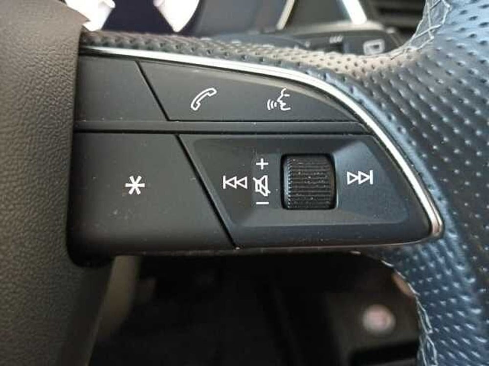 Audi Q5 Sportback usata a Lucca (16)