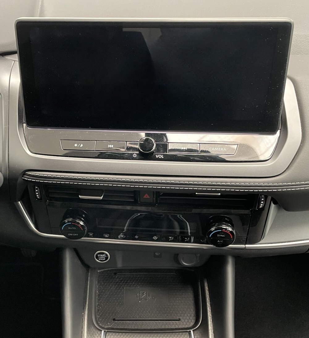 Nissan Qashqai usata a Novara (14)