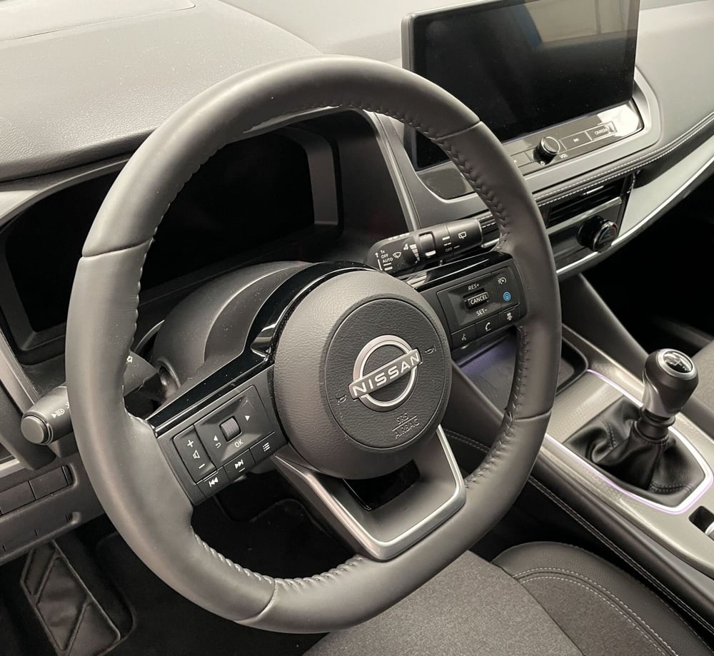 Nissan Qashqai usata a Novara (18)