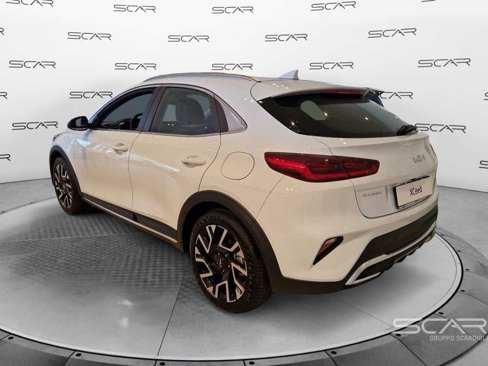 Kia XCeed nuova a Livorno (2)