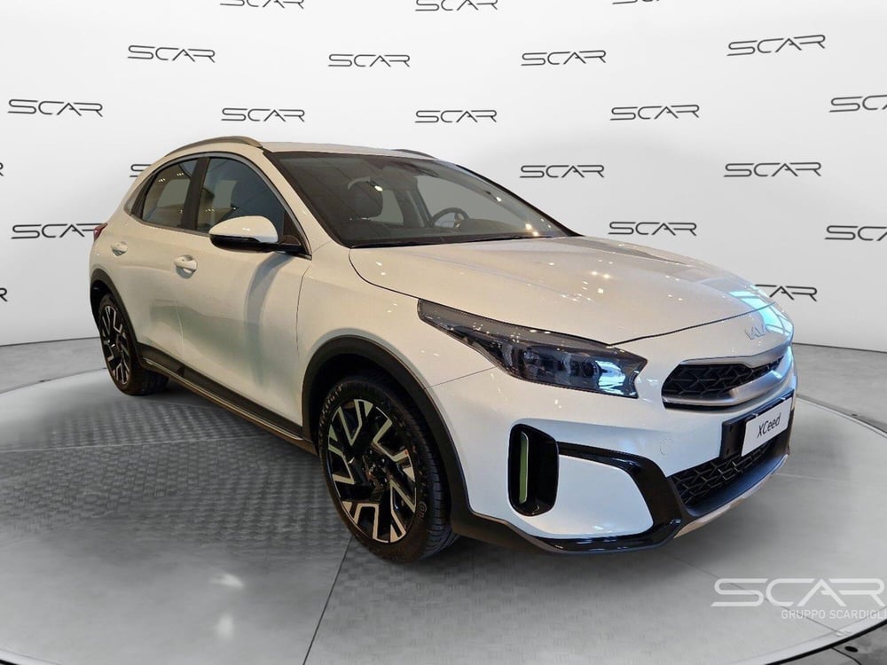 Kia XCeed nuova a Livorno (3)