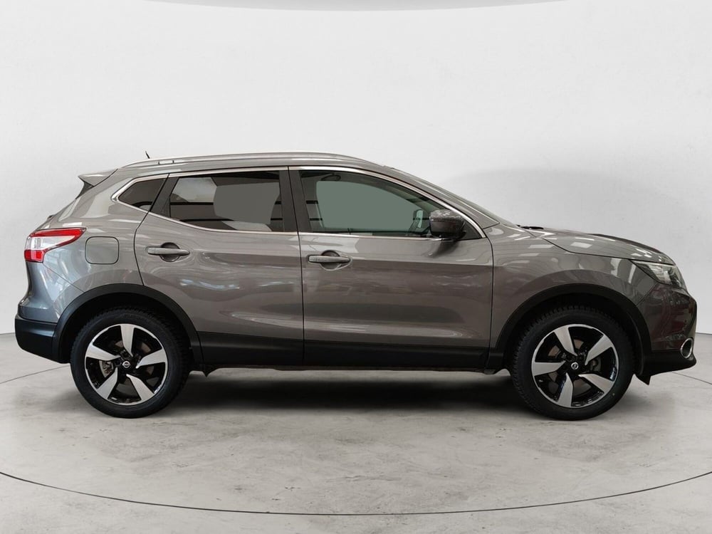 Nissan Qashqai usata a Roma (16)