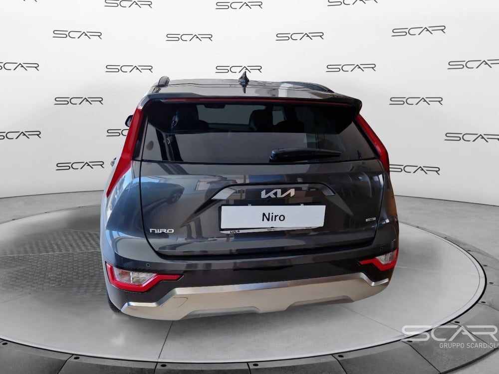 Kia Niro nuova a Livorno (5)