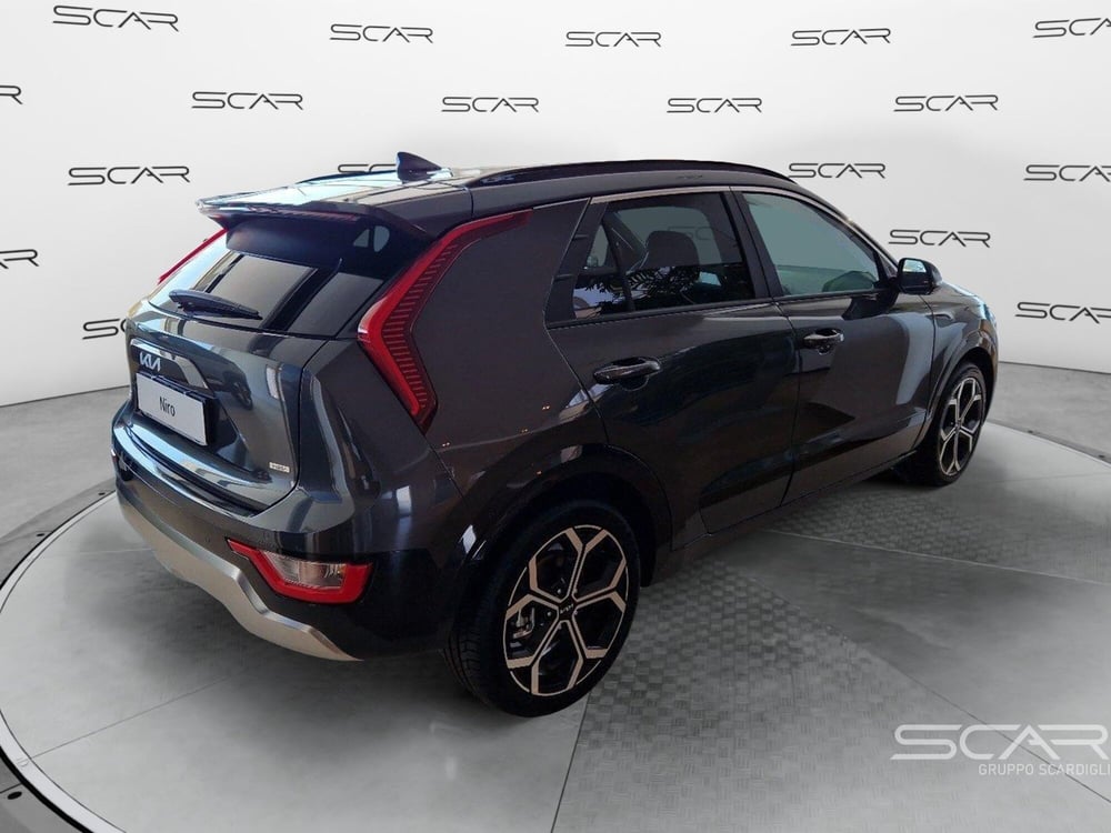 Kia Niro nuova a Livorno (6)