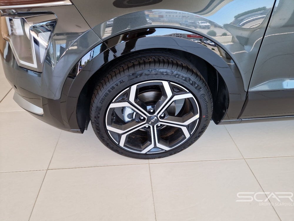Kia Niro nuova a Livorno (9)