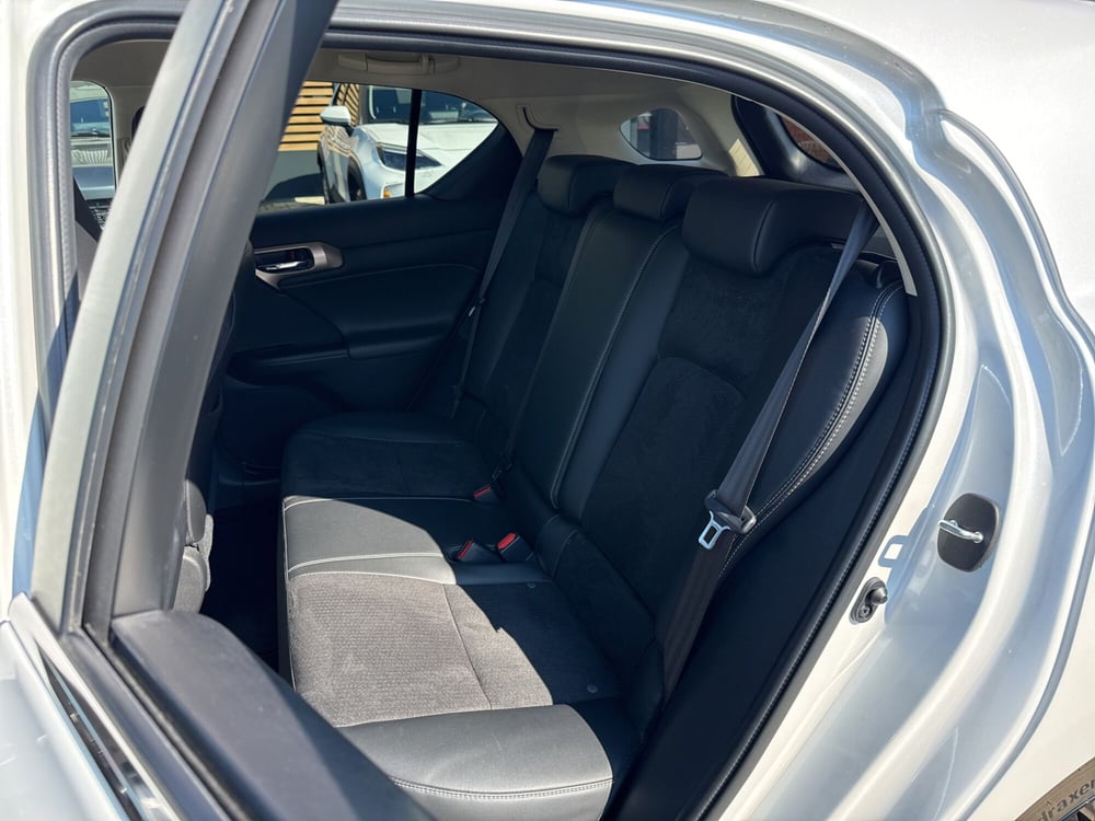 Lexus CT usata a Mantova (19)
