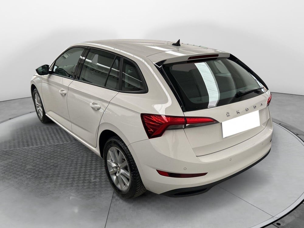Skoda Scala usata a Modena (6)