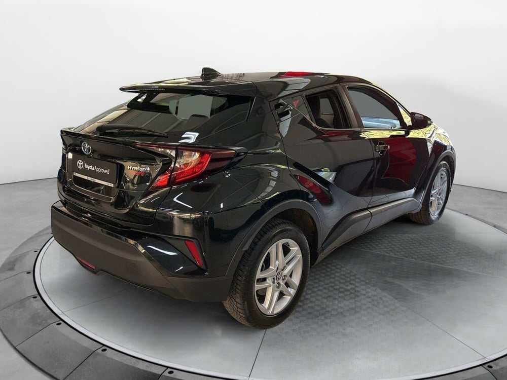 Toyota Toyota C-HR usata a Bologna (5)