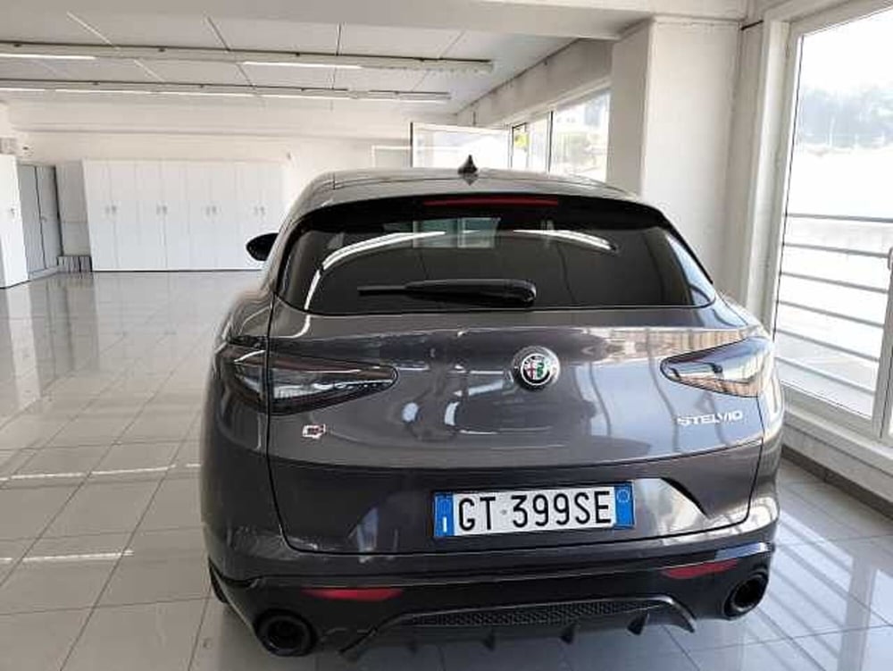 Alfa Romeo Stelvio usata a Pesaro-Urbino (4)