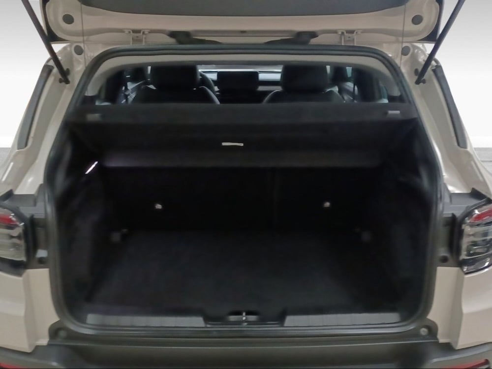 Jeep Avenger usata a Firenze (16)