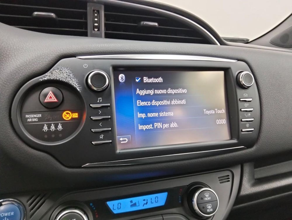 Toyota Yaris usata a Como (13)