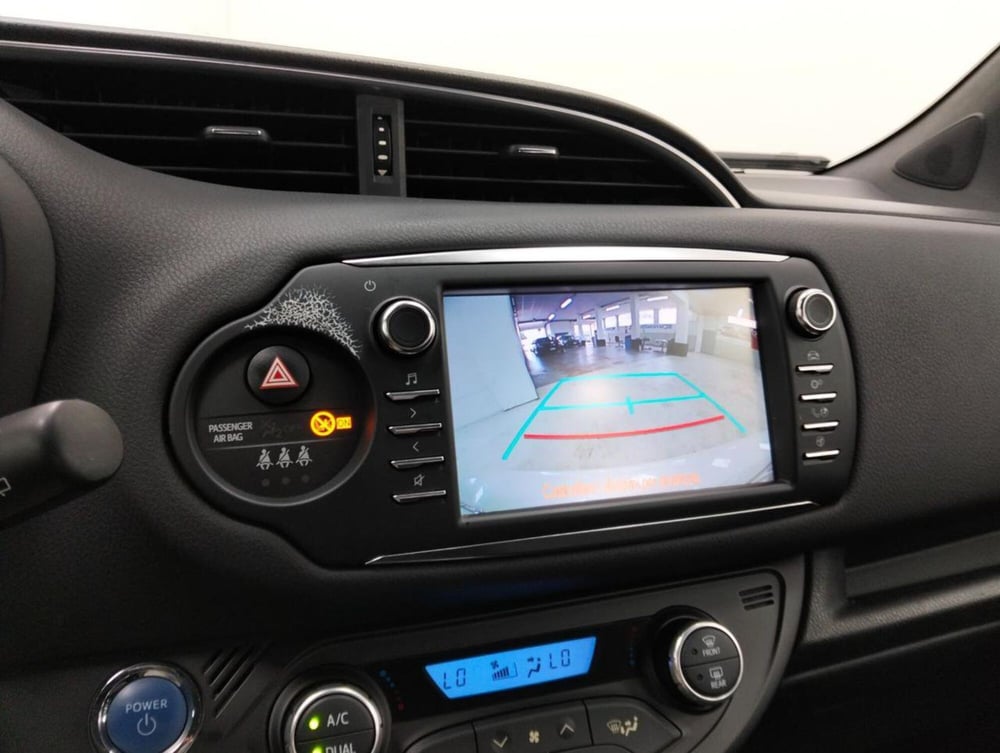 Toyota Yaris usata a Como (15)