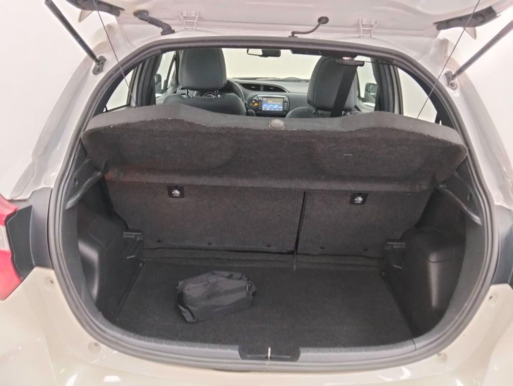 Toyota Yaris usata a Como (19)
