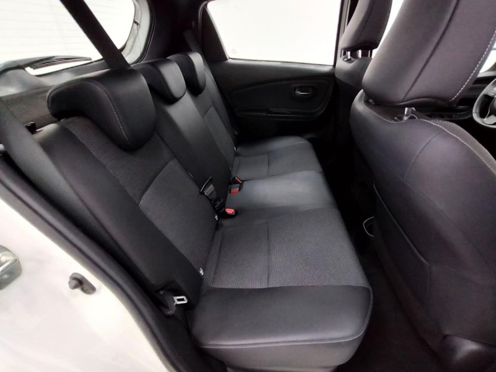 Toyota Yaris usata a Como (5)
